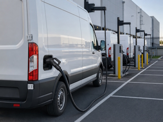 Opladen van wagenpark en depot