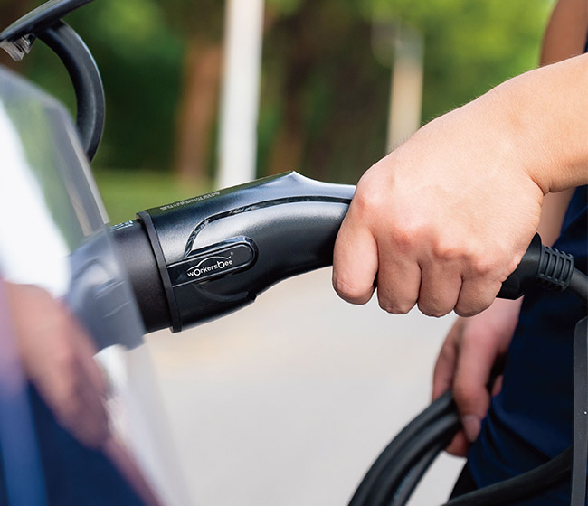 EUROPESE STANDAARDEN VOOR HET OPLADEN VAN ELEKTRISCHE VOERTUIGEN